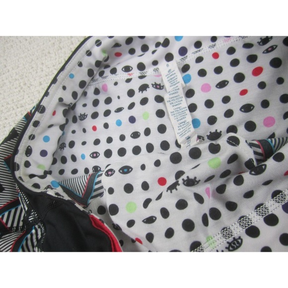 LuluLemon Short Womens 6 Gray Chevron Athletic Multicolor Stretch - Picture 4 of 10